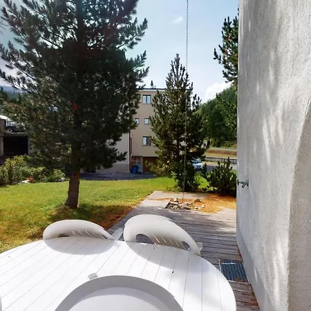 Apartment Suot Larsch 3