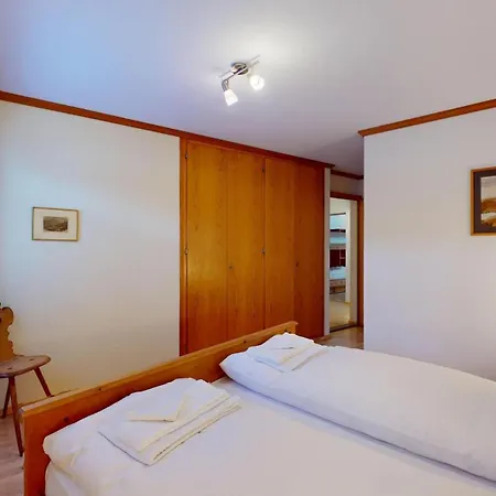 Apartment Suot Larsch 3