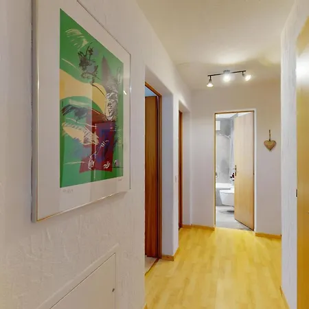Suot Larsch 3 Apartment