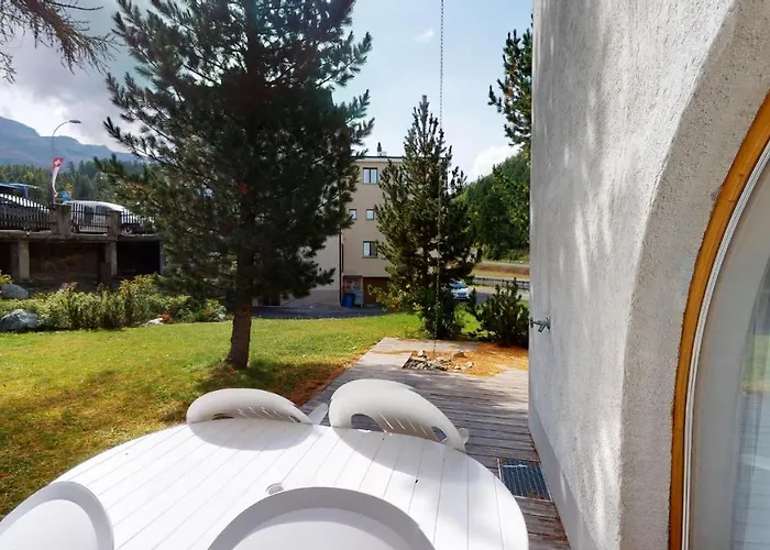 Apartament Suot Larsch