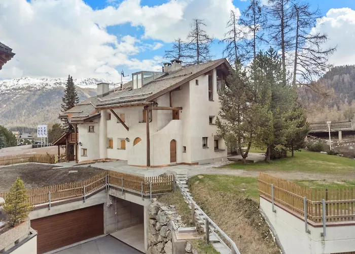 Apartament Suot Larsch